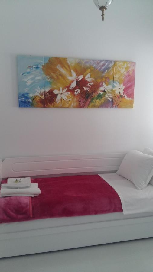 Nn Spata Rooms & Suites Near Athens Airport エクステリア 写真