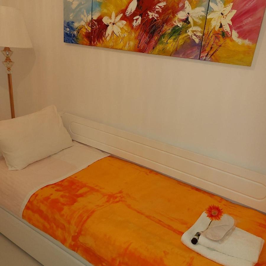 Nn Spata Rooms & Suites Near Athens Airport エクステリア 写真